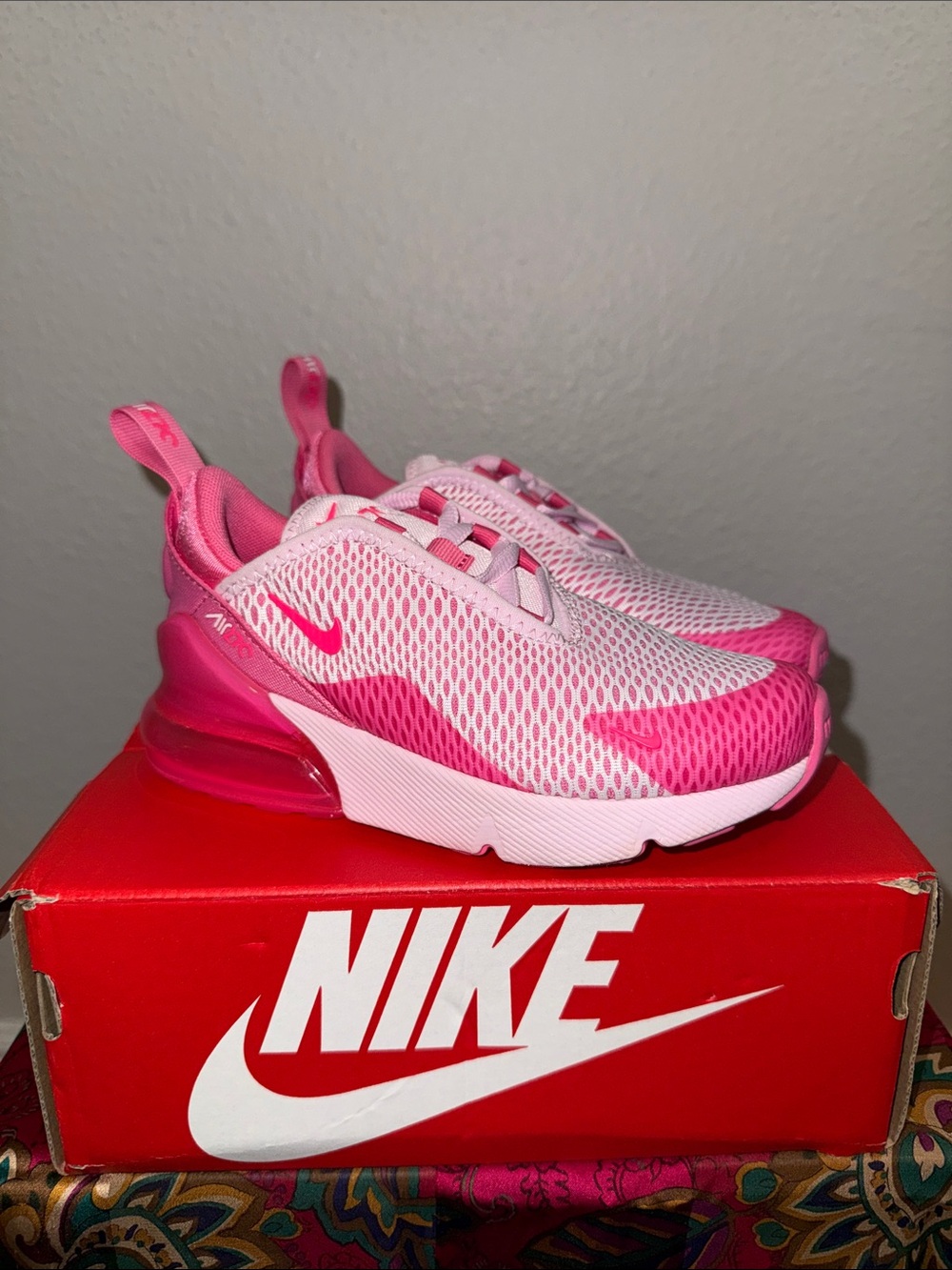 Nike Air Max 270 Pink 11.5C
